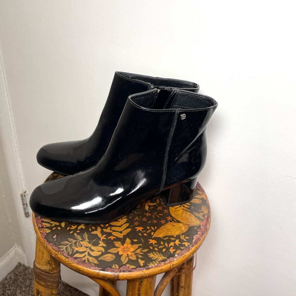 Sam & Libby booties